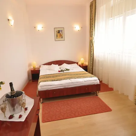 Szálloda Dali 3*