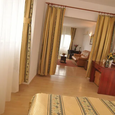 Szálloda Dali 3*