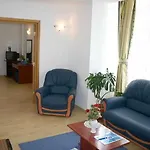 호텔 Dali 3*